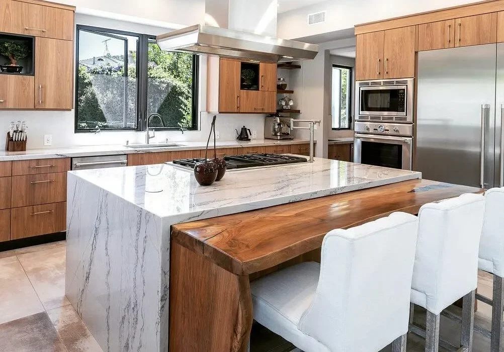 Countertop | Country Manor Decorating